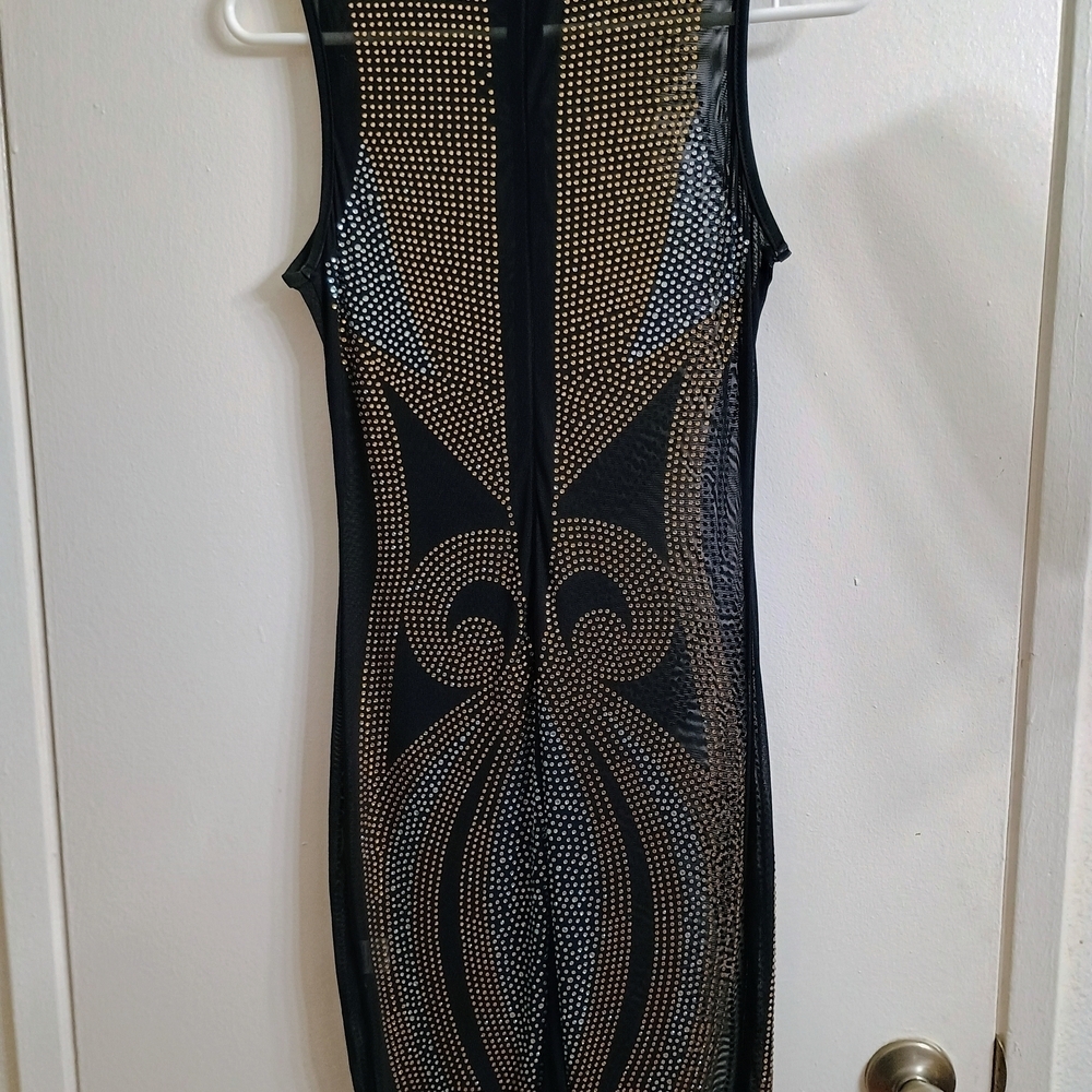 Black and Gold Asymmetrical Bodycon Dress - Picture 2 of 8